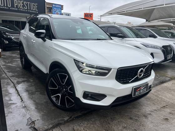 VOLVO XC40 2.0 T5 GASOLINA R-DESIGN AWD GEARTRONIC